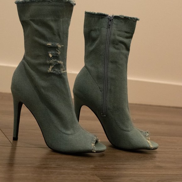 BRAND NEW HEELS BOOTS JEANS OPEN TOES - Picture 4 of 5